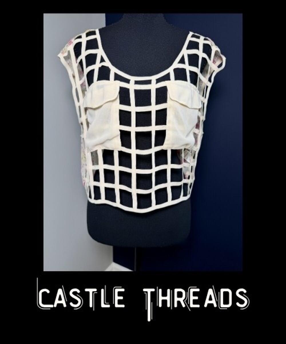 Women Millau Cream Sleeveless Crop Top Checker Open Front Pocket Floral Size XS